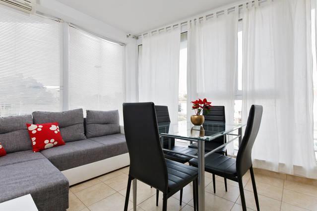 Sofia Apartment Сплит Екстериор снимка