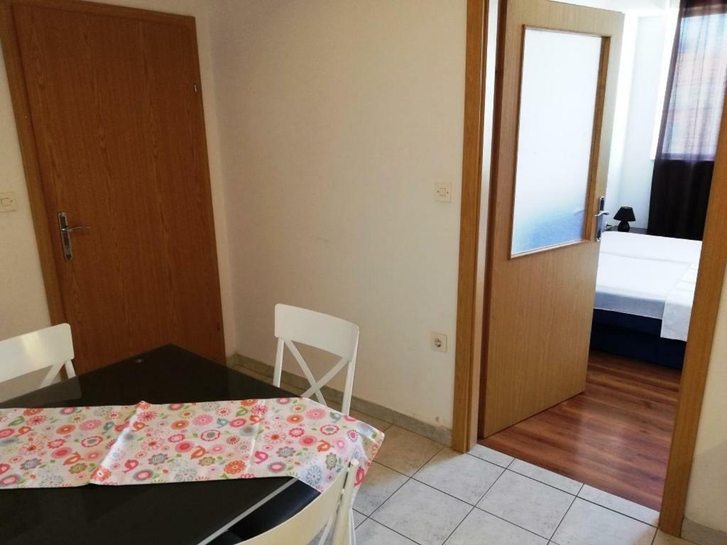 Sofia Apartment Сплит Екстериор снимка